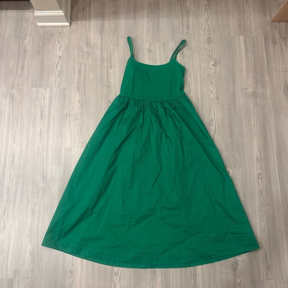 Old Navy Green Fit and Flare Midi Dress - Picture 2 of 8